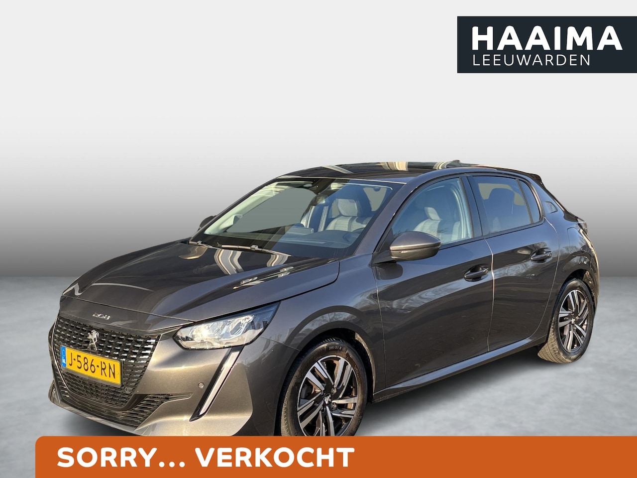 Peugeot 208 - 1.2 PureTech Allure | Automatische Airco | Cruise Control | Parkeer Sensoren V+A | Camera - AutoWereld.nl