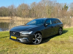 Volvo V90 - 2.0 T8 R-design | Luchtvering | HUD | Panoramadak | Trekhaak |