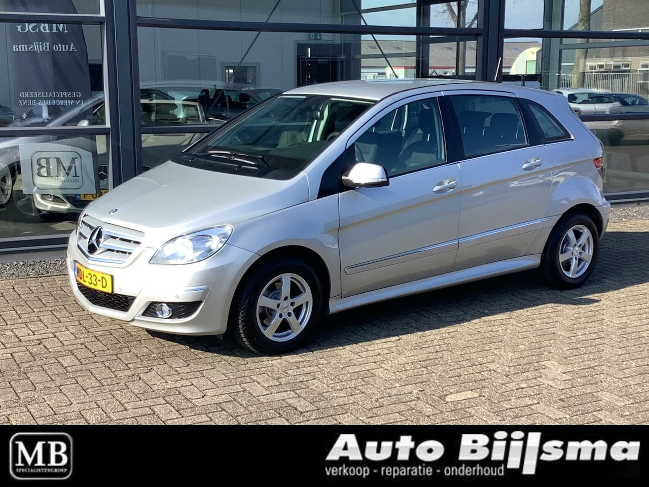 Mercedes-Benz B-klasse - 180 automaat, cruise, airco, parkeersensoren, nette auto - AutoWereld.nl