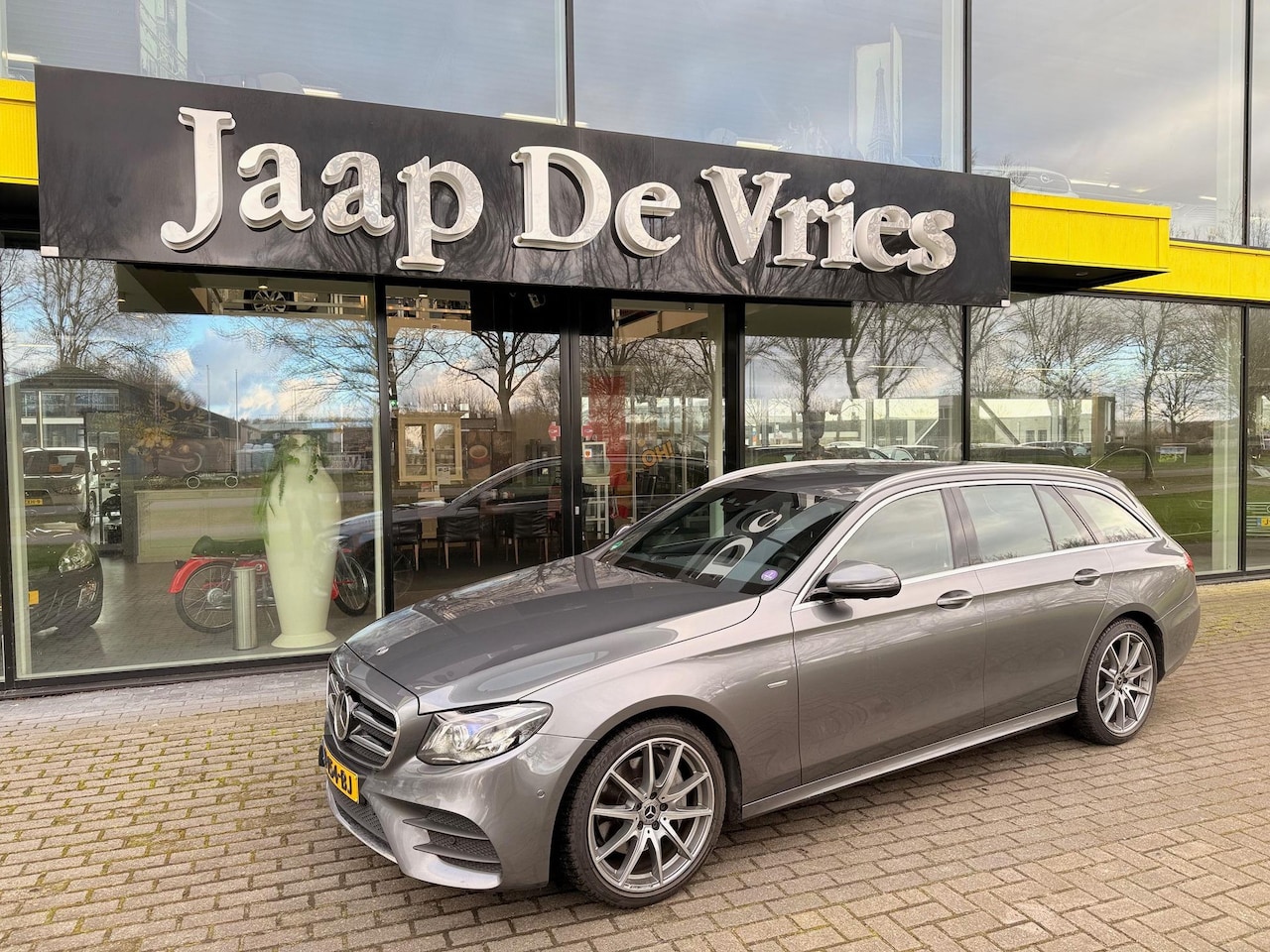 Mercedes-Benz E-klasse Estate - 200 Business Solution Sport 200 Business Solution Sport AMG - AutoWereld.nl