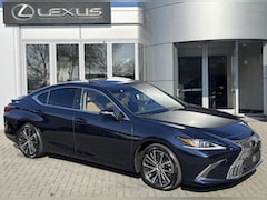 Lexus ES - 300h Business Line NWE MODEL BLIND SPOT STUURVERW STOELVERW SCHUIF/KANTELDAK PARK-SENSOREN