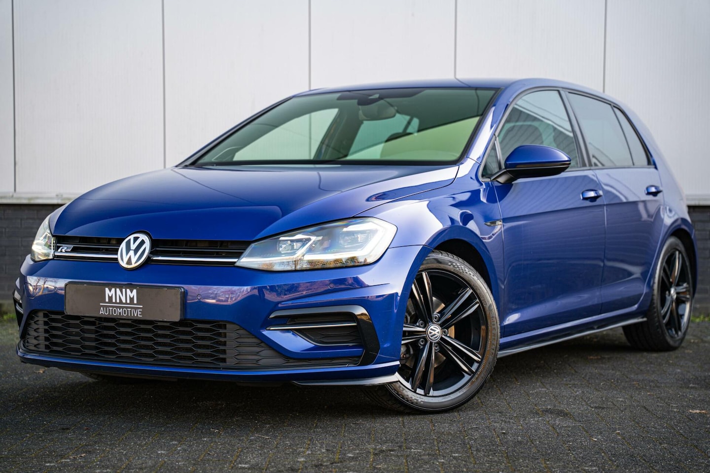 Volkswagen Golf - 1.5 TSI Highline R-Line |Virtual|Camera|Dyna - AutoWereld.nl