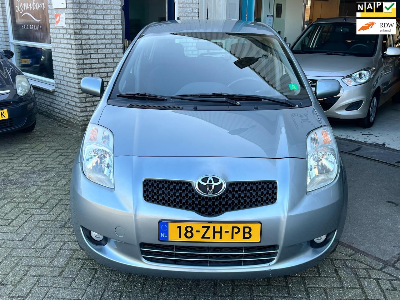 Toyota Yaris - 1.3 VVTi Luna| Autonaat| LPG G3 - AutoWereld.nl