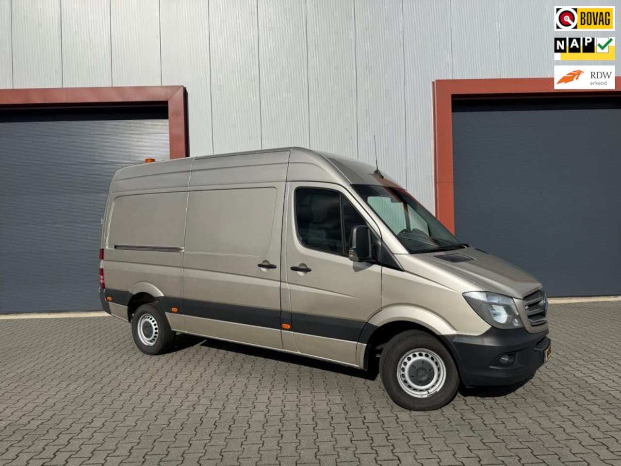 Mercedes-Benz Sprinter - 319 3.0 CDI 366 V6, Luchtgeveerde stoel, Camera - AutoWereld.nl