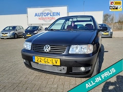 Volkswagen Polo - 1.4-16V Comfortline super nette Polo met zeer weinig kilometers