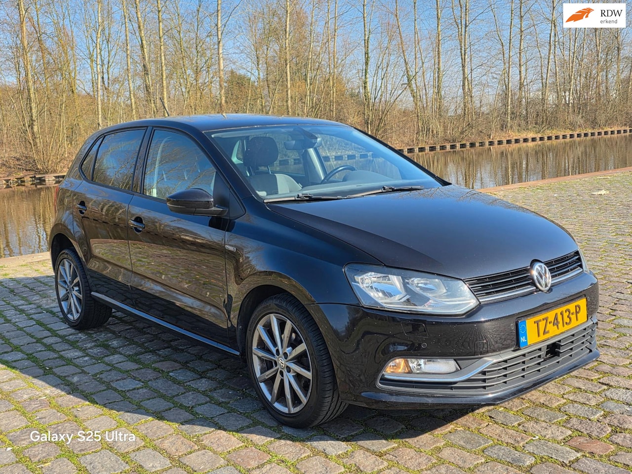 Volkswagen Polo - 1.0 First Edition 1e eigenaar dealer onderhouden navigatie airco cruis control parkeer sen - AutoWereld.nl