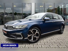 Volkswagen Passat Variant - 1.4 TSI PHEV GTE | Pano | Head-Up | 18 Inch |