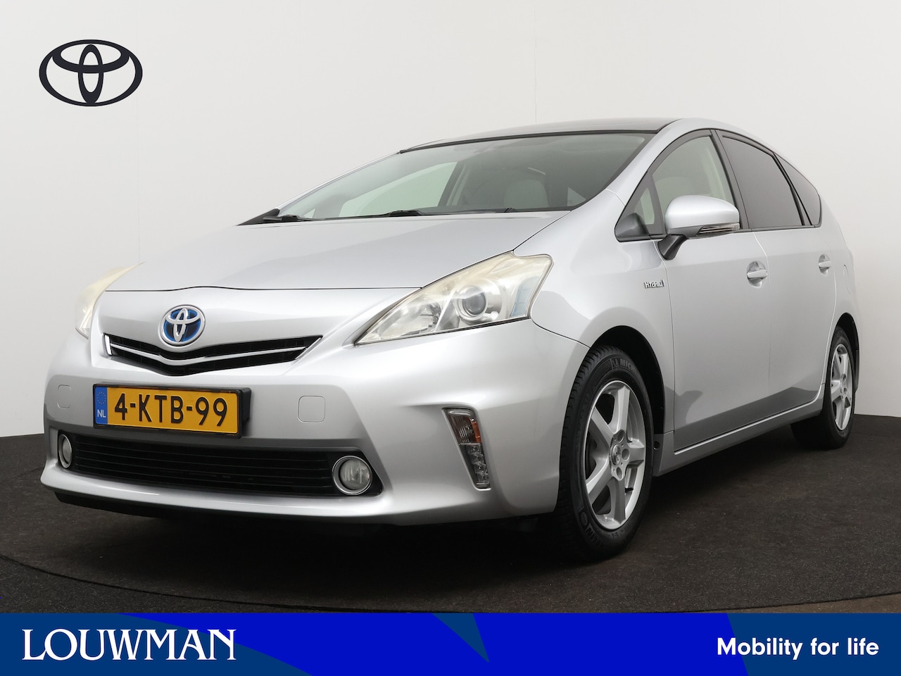 Toyota Prius Wagon - 1.8 Aspiration 96g Limited | Trekhaak | Head up Display | Panoramadak | Navigatie | Camera - AutoWereld.nl