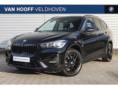 BMW X1 - sDrive18i Executive / Multifunctioneel stuurwiel / Stoelverwarming / Park Assistant / Navi