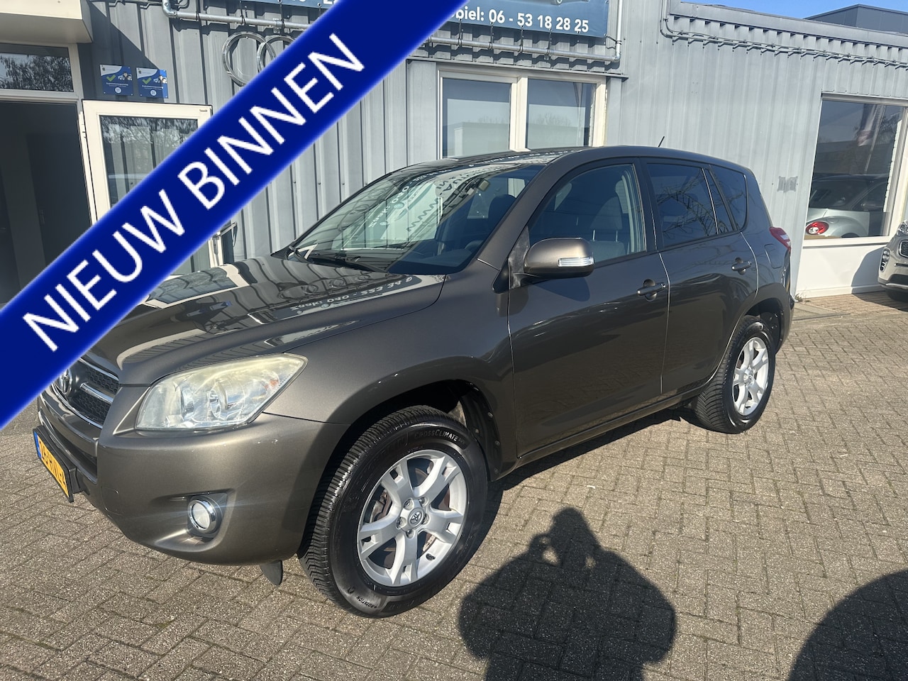 Toyota RAV4 - 2.0 VVTi Dynamic 2WD 2.0 VVTi Dynamic 2WD - AutoWereld.nl