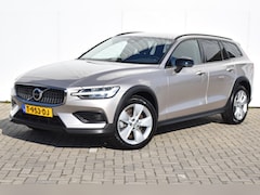 Volvo V60 Cross Country - 2.0 B5 AWD Plus V60 Cross Country B5 AWD Plus #Stoel-Stuur Verwarming #Trekhaak