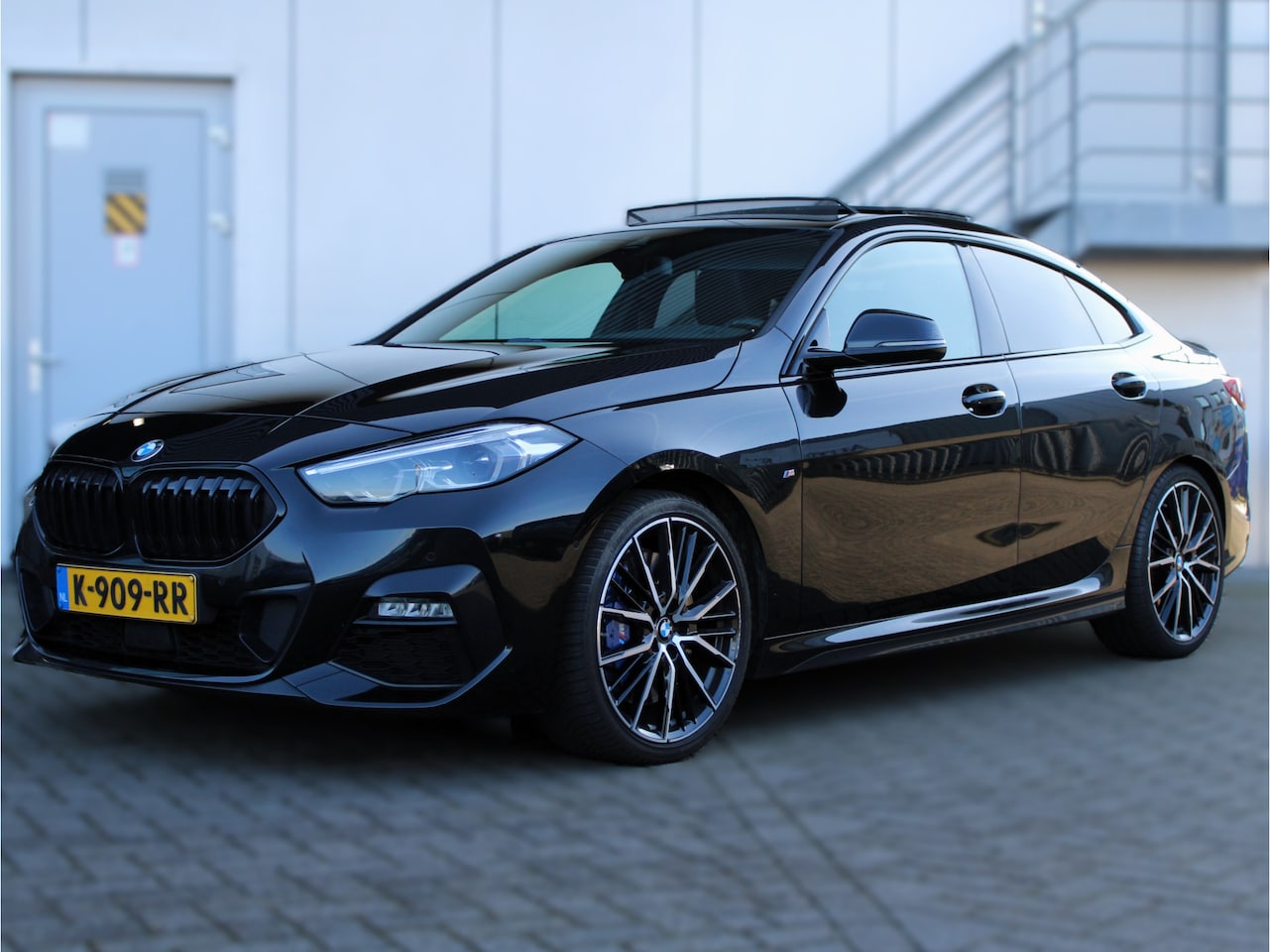 BMW 2-serie Gran Coupé - 218i High Executive NL AUTO | PANO | LEDER | STUURWIELVERW | CAMERA | - AutoWereld.nl