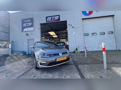 Volkswagen Golf - 1.4 TSI GTE