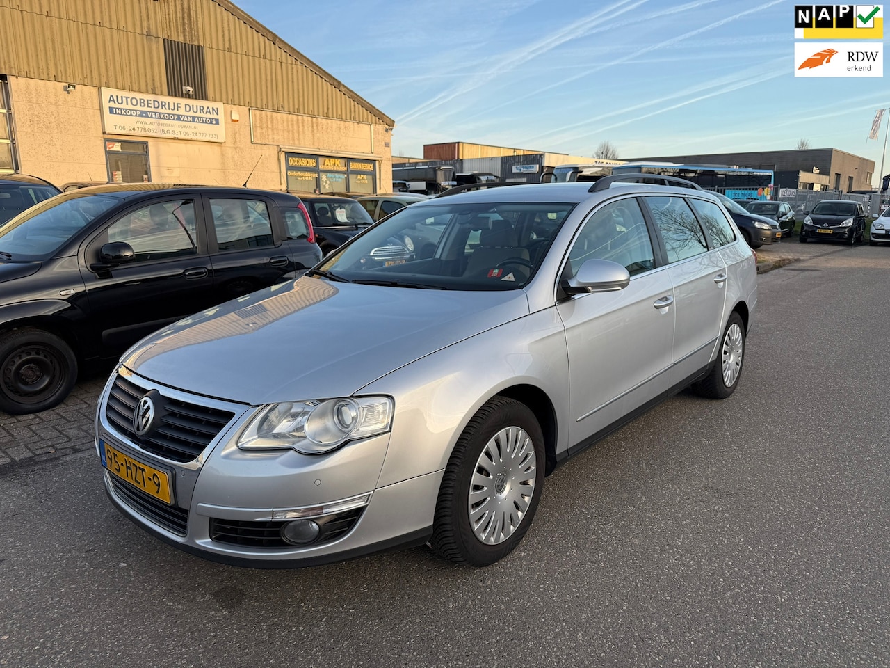 Volkswagen Passat Variant - 1.4 TSI Comfortline NAV.+ Clima Bj:2009 NAP! - AutoWereld.nl