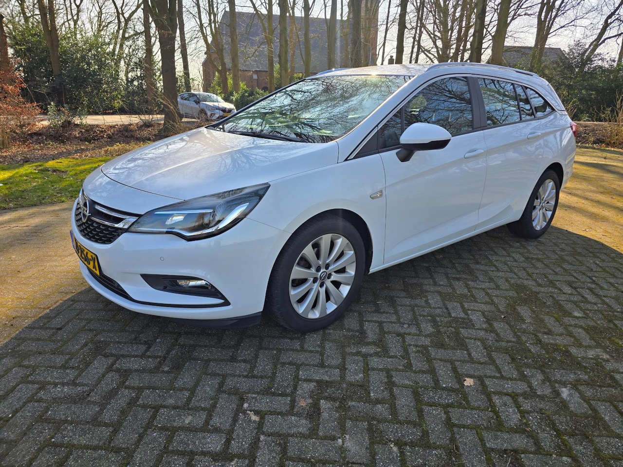 Opel Astra Sports Tourer - 1.6 CDTI Online Edition 1.6 CDTI Online Edition - AutoWereld.nl