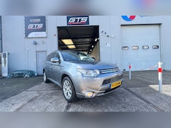 Mitsubishi Outlander - 2.0 PHEV Instyle