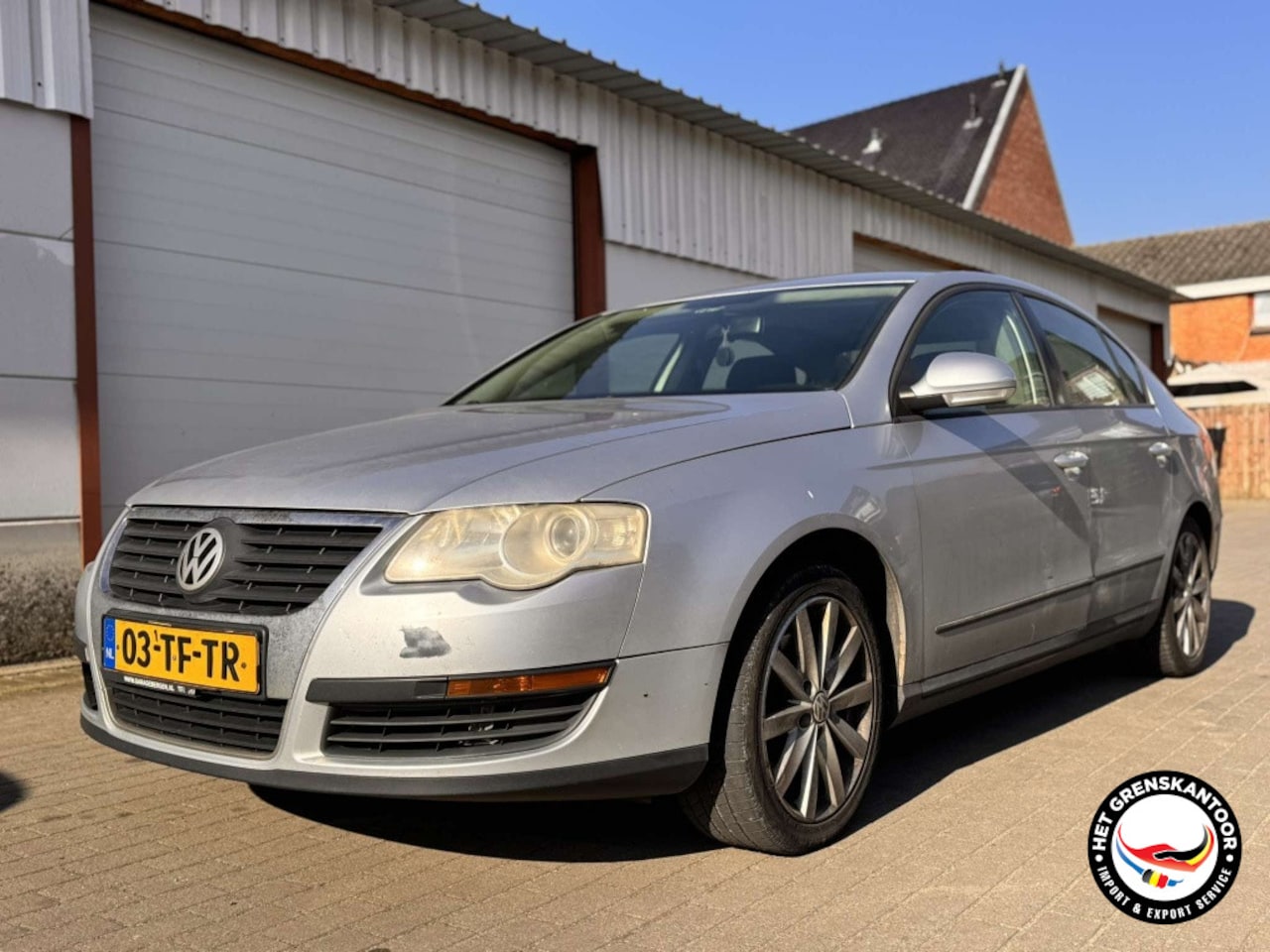 Volkswagen Passat - 1.6 FSI Trendline | KOPPELING DEFEKT - AutoWereld.nl