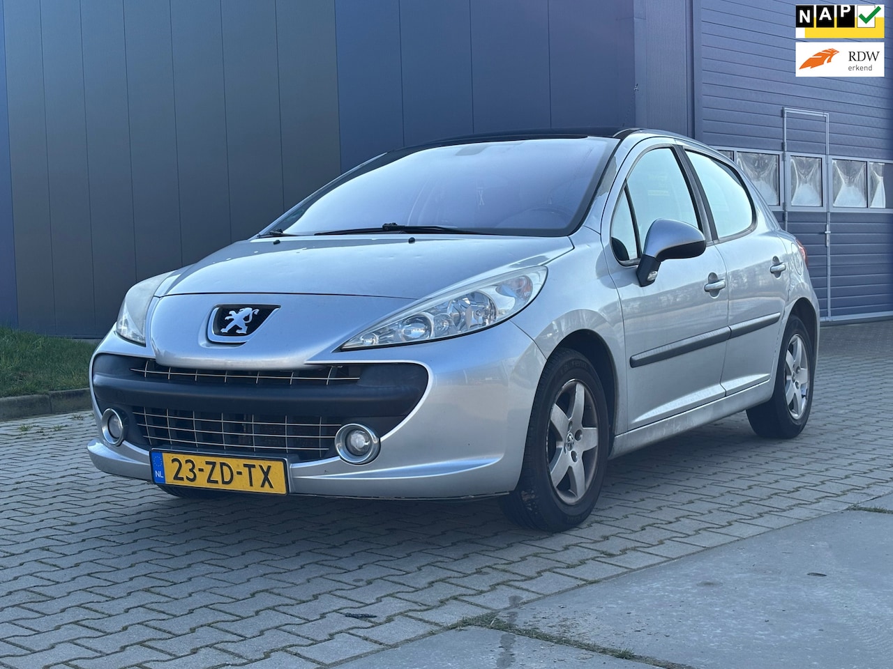 Peugeot 207 - 1.4 VTi XS Pack | Airco | - AutoWereld.nl