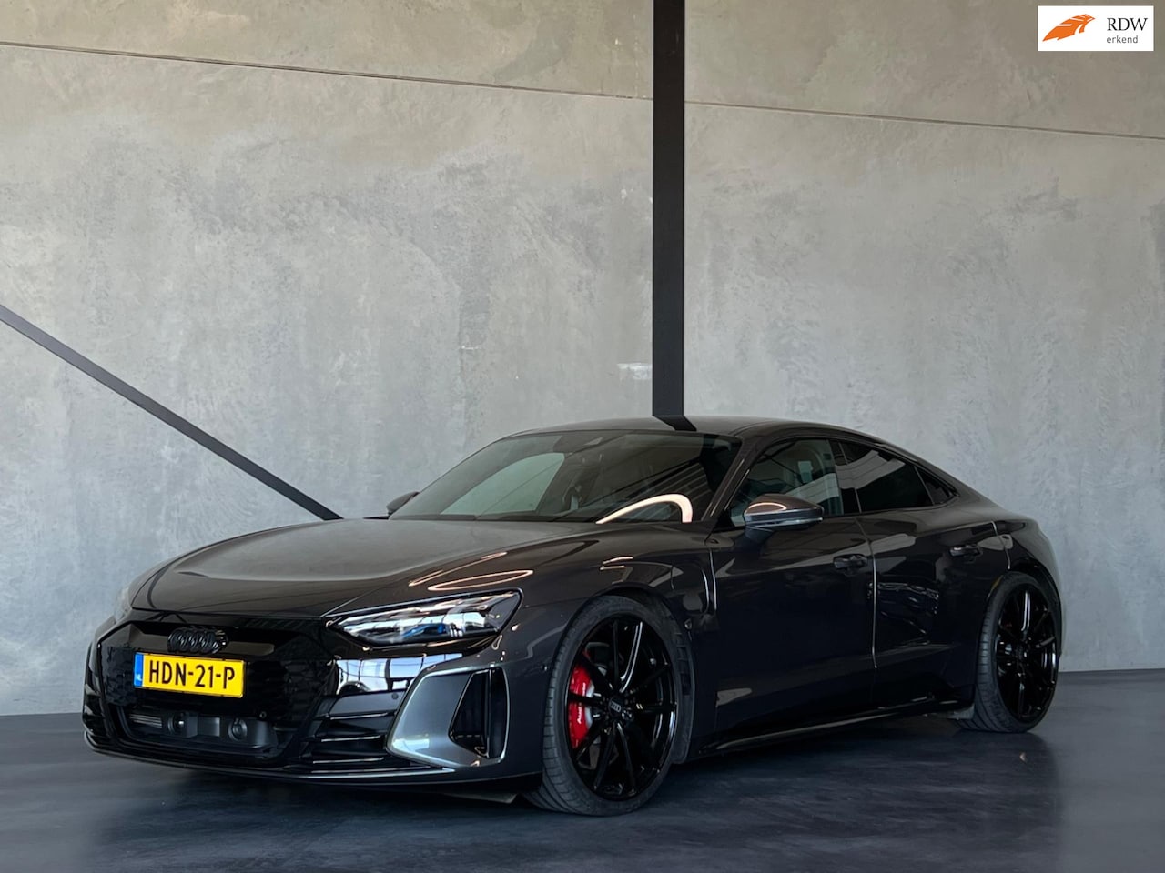 Audi e-tron GT - RS RS, Carbondak, Carbonpakketten,Nachtzicht,B&O,Laser,Head-Up, Enz.. - AutoWereld.nl