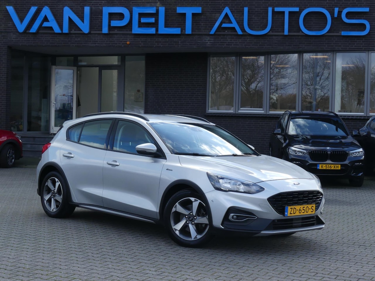 Ford Focus - 1.0 EcoBoost Active Business / Carplay / Winterpack - AutoWereld.nl