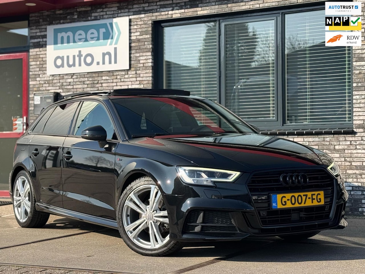 Audi A3 Sportback - 35 TFSI CoD 3x S-LINE l VIRTUAL l PANO l CAMERA l ADAPT.CRUISE l BLACK OPTIEK l ORG.NL l 1 - AutoWereld.nl