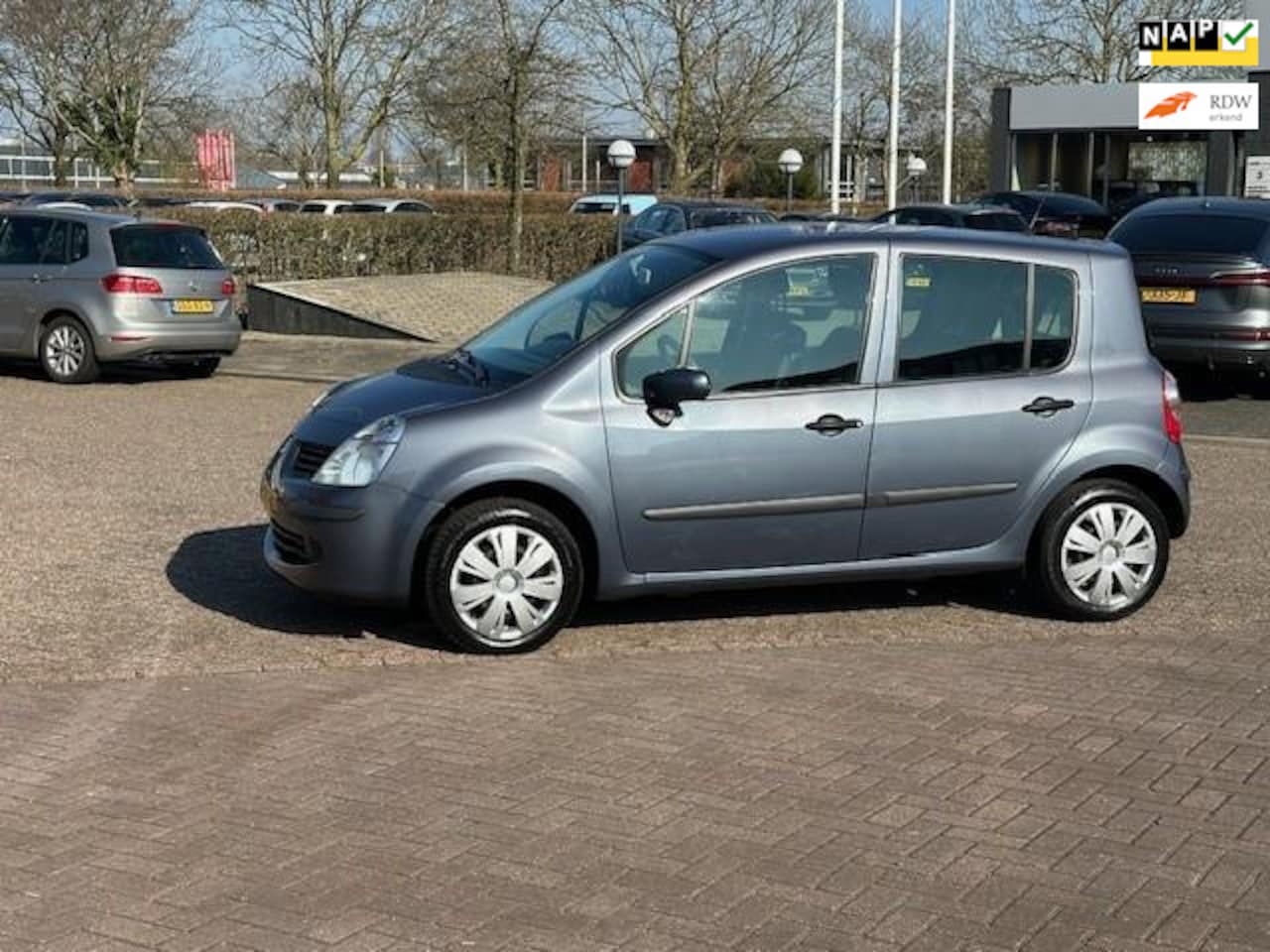 Renault Modus - 1.2-16V Air 1.2-16V Air,bj.2008,kleur:blauw ! 5 deurs,Airco,NAP met 152558 km.,APK tot 02/2026 ! Zeer - AutoWereld.nl