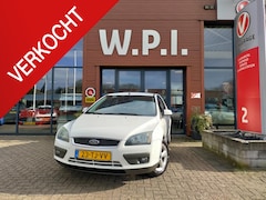 Ford Focus - 1.6-16V Futura