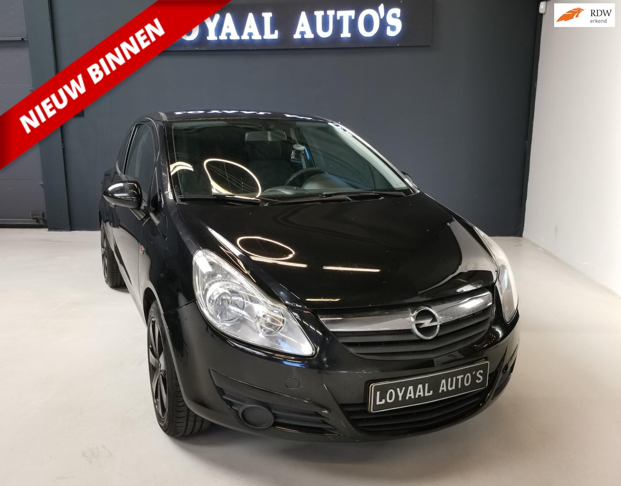 Opel Corsa - 1.0-12V Selection | ELEK.RAMEN | APK. - AutoWereld.nl