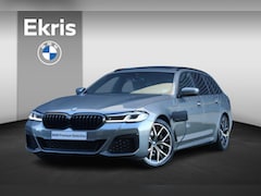 BMW 5-serie Touring - 530e xDrive | High Executive | M Sportpakket | Trekhaak | Panodak | Head-Up | Laserlights