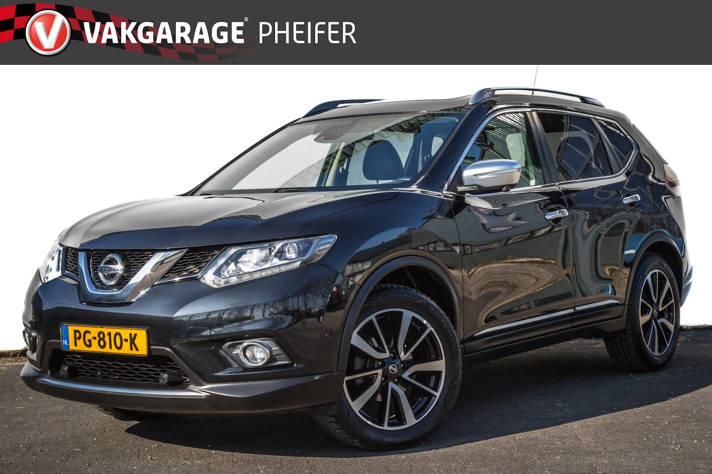 Nissan X-Trail - 1.6 DIG-T Tekna Panoramadak/ Trekhaak/ Leer/ 360 Camera/ Dab/ Stoelverwarming - AutoWereld.nl