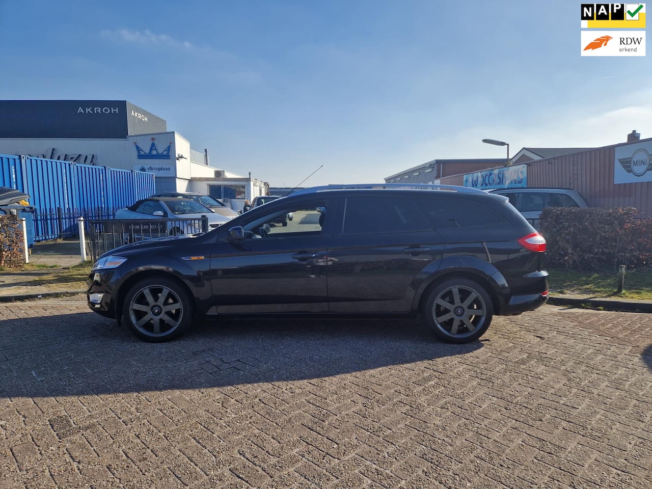 Ford Mondeo Wagon - 1.6-16V Trend/STOELVW/STOERE AUTO!! - AutoWereld.nl