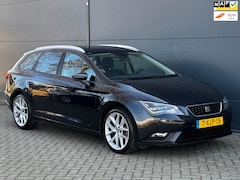 Seat Leon ST - 1.6 TDI Style Business LED LEER NAVI PDC CLIMA CRUISE TREKHAAK