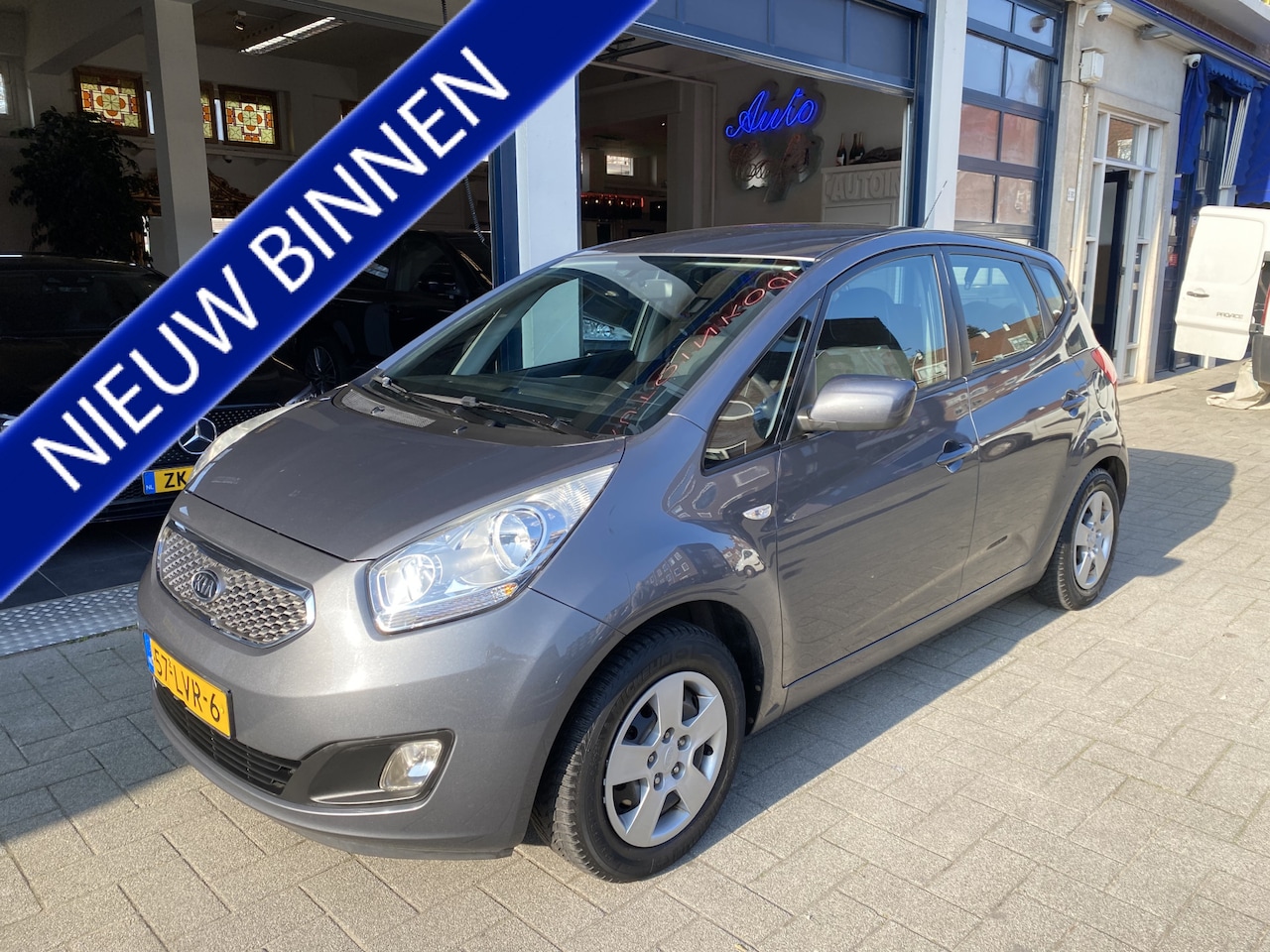 Kia Venga - 1.4 CVVT X-tra 1.4 CVVT X-tra - AutoWereld.nl