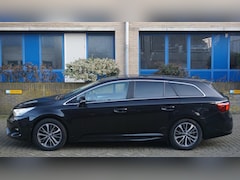 Toyota Avensis Touring Sports - 1.8 VVT-i Lease Pro Automaat