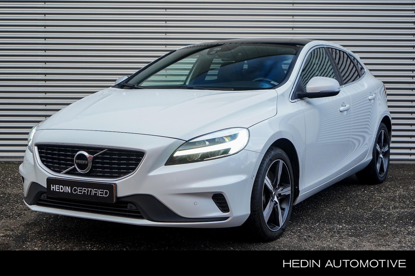 Volvo V40 - 2.0 T4 Business Sport 2.0 T4 Business Sport - AutoWereld.nl