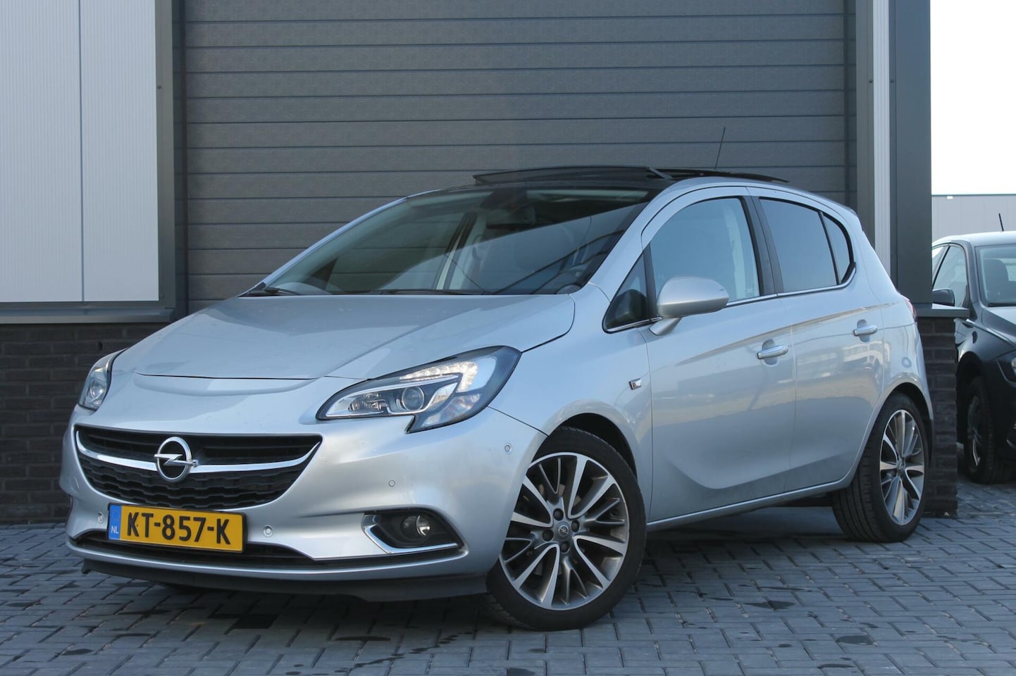 Opel Corsa - 1.0 Turbo Innovation -Lage kmstand- Origineel NL - AutoWereld.nl