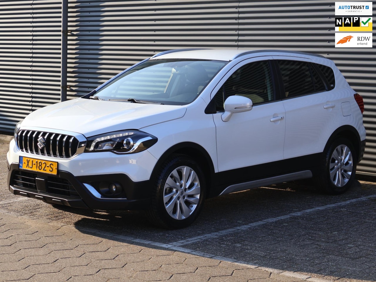 Suzuki S-Cross - 1.0 Boosterjet Select|Nav|Climate|Nw. APK|Cruise|Keyless Entry - AutoWereld.nl