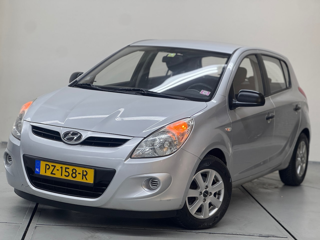 Hyundai i20 - 1.2i Dynamic Nieuwe Ketting Airco Elek Ramen - AutoWereld.nl