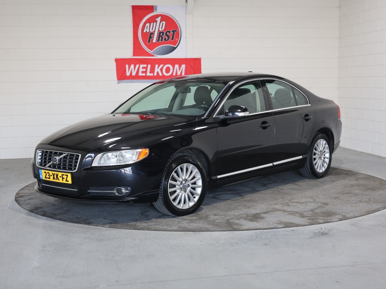 Volvo S80 - 2.5 T Momentum 2.5 T Momentum, Automaat, Leder, Cruise, Navi, NL auto, 2e eigenaar afkomstig Youngtimer - AutoWereld.nl