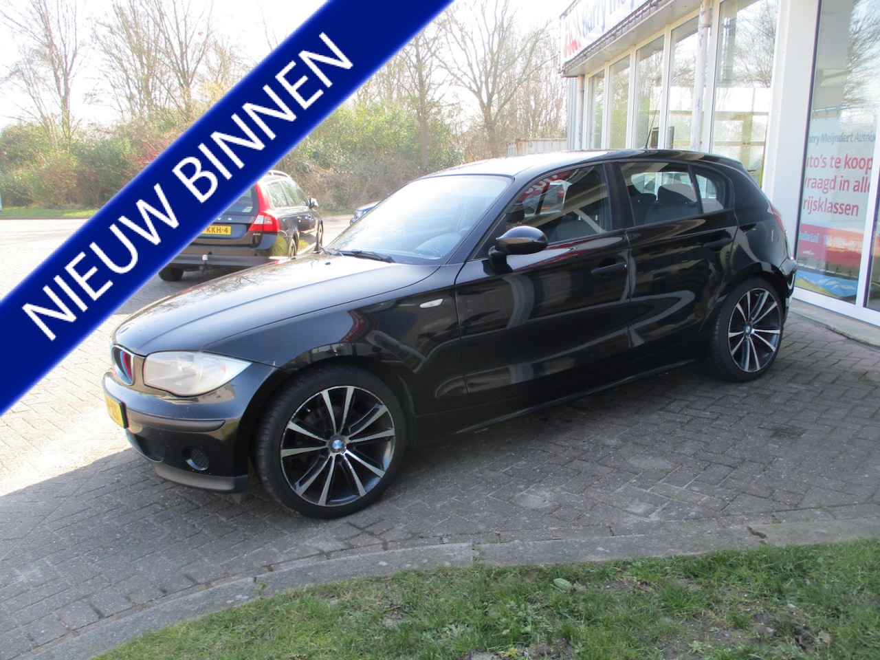 BMW 1-serie - 116i Business Line 5 deurs! - AutoWereld.nl