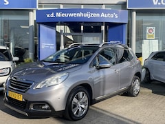 Peugeot 2008 - 1.2 PureTech Allure | Panorama dak | Parkeersensoren | Navigatie | info: M. Safari 0492588