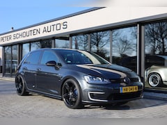 Volkswagen Golf - GTE Aut. | Navi | 19"LMV | LED