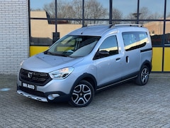 Dacia Dokker - 1.6 Stepway Camera, 4 seizoenen banden