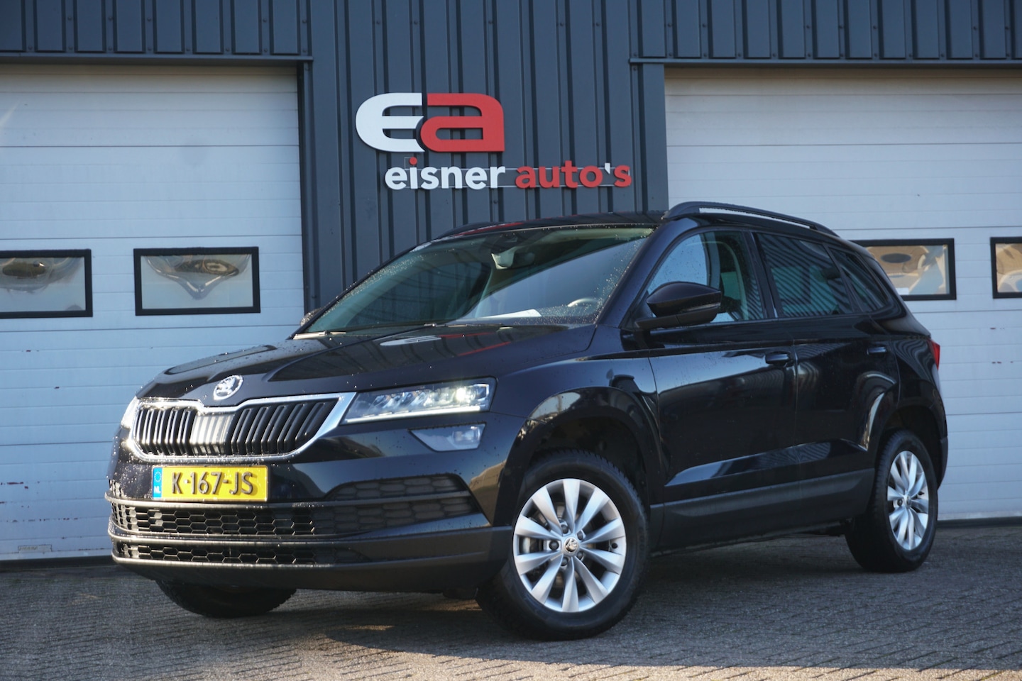 Skoda Karoq - 1.0 TSI Business Edition | FULL LED | STOEL/STUURVERWR. | APPLE/ANDROID | ACC | - AutoWereld.nl