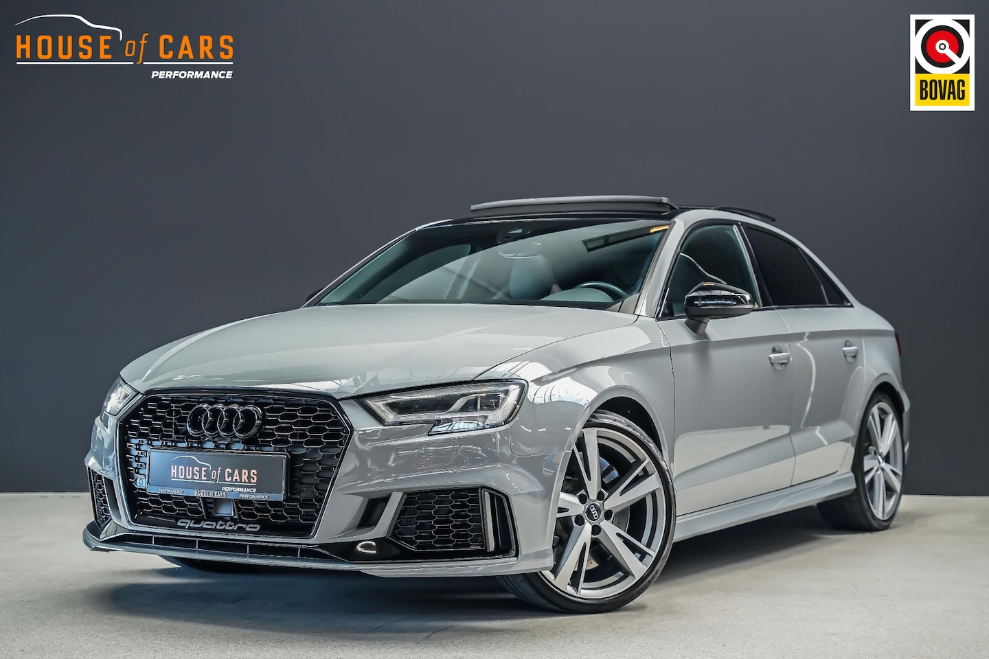 Audi RS3 - Limousine 2.5 400bpk TFSI quattro |panoramadak|virtual cockpit|B&O|drive select|matrix-LED - AutoWereld.nl