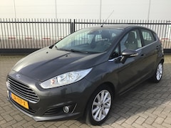 Ford Fiesta - 1.0 EcoBoost Titanium Technisch en optisch in zeer goede Staat incl. Afneembare Trekhaak