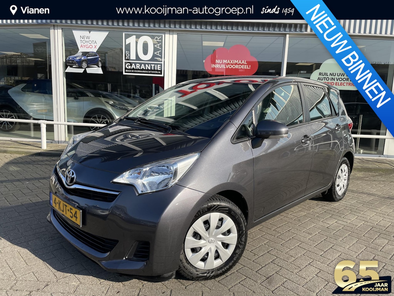 Toyota Verso S - 1.3 VVT-i Comfort Plus Hoge instap, NL auto, slechts 86000km! - AutoWereld.nl