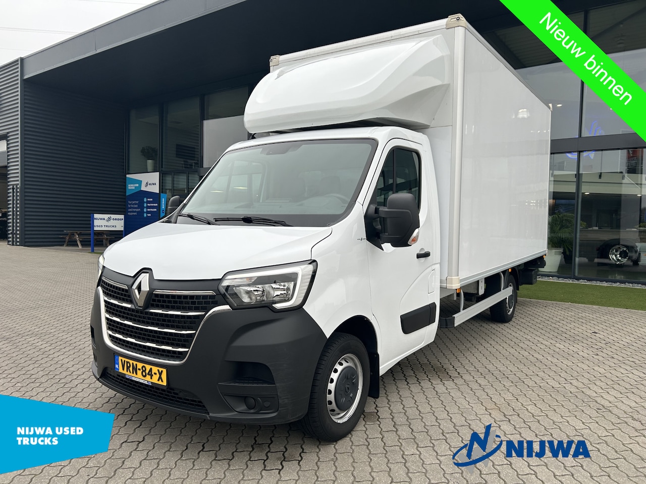 Renault Master - T35 145 Laadklep 1000 kg + Zijdeur - AutoWereld.nl