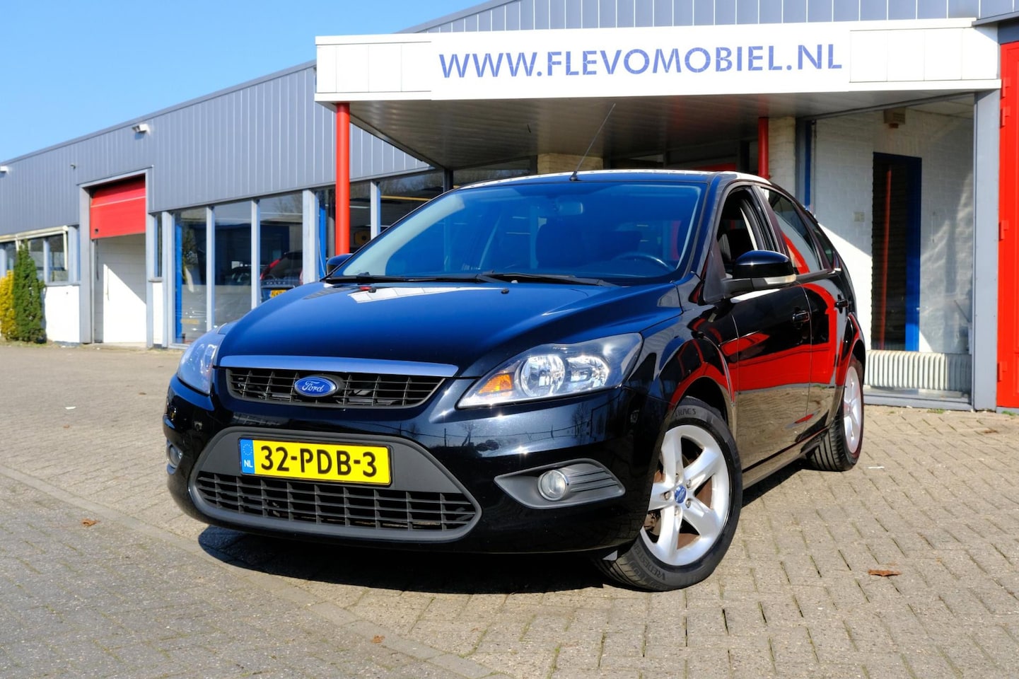 Ford Focus - 1.6 Comfort 5-drs Airco|Cruise|LMV|Distributie 163.698km - AutoWereld.nl