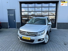 Volkswagen Tiguan - 1.4 TSI Sport&Style PANORAMADAK alle optie's